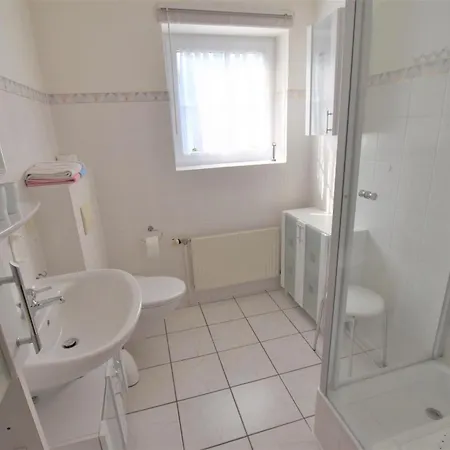 Апартаменты Haus Antje-kellenhusen Whg1 *